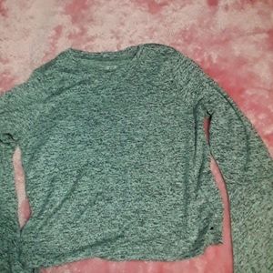 Grey long sleeve crop top